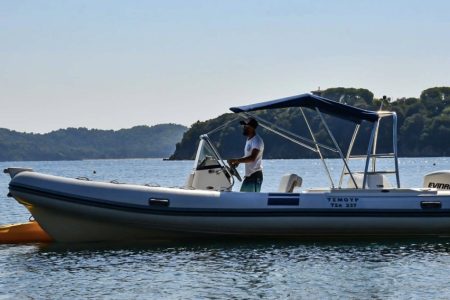 7-Meter RIB – Premium Powerboat for Unforgettable Adventures